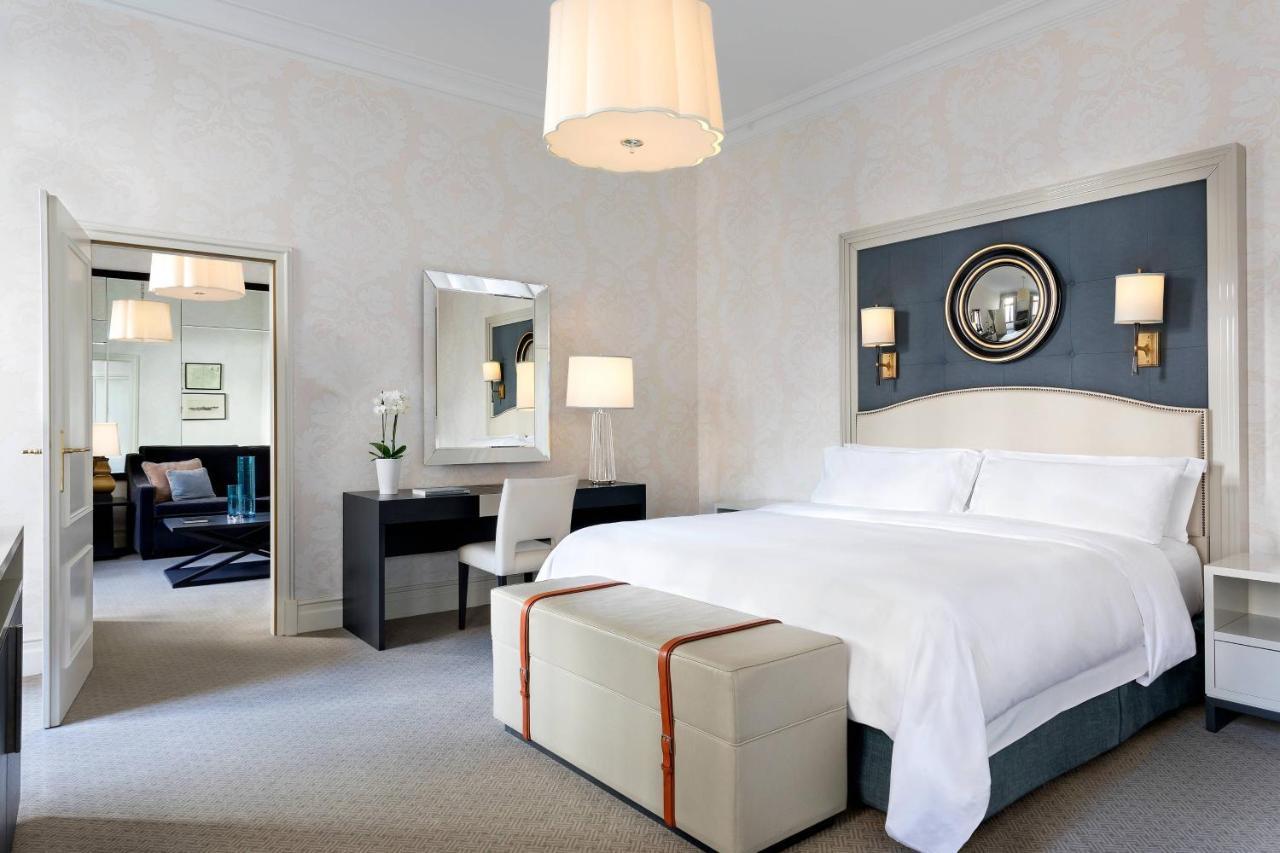 فندق لو ميريديان بريستول وارسو المظهر الخارجي الصورة A bedroom at the hotel