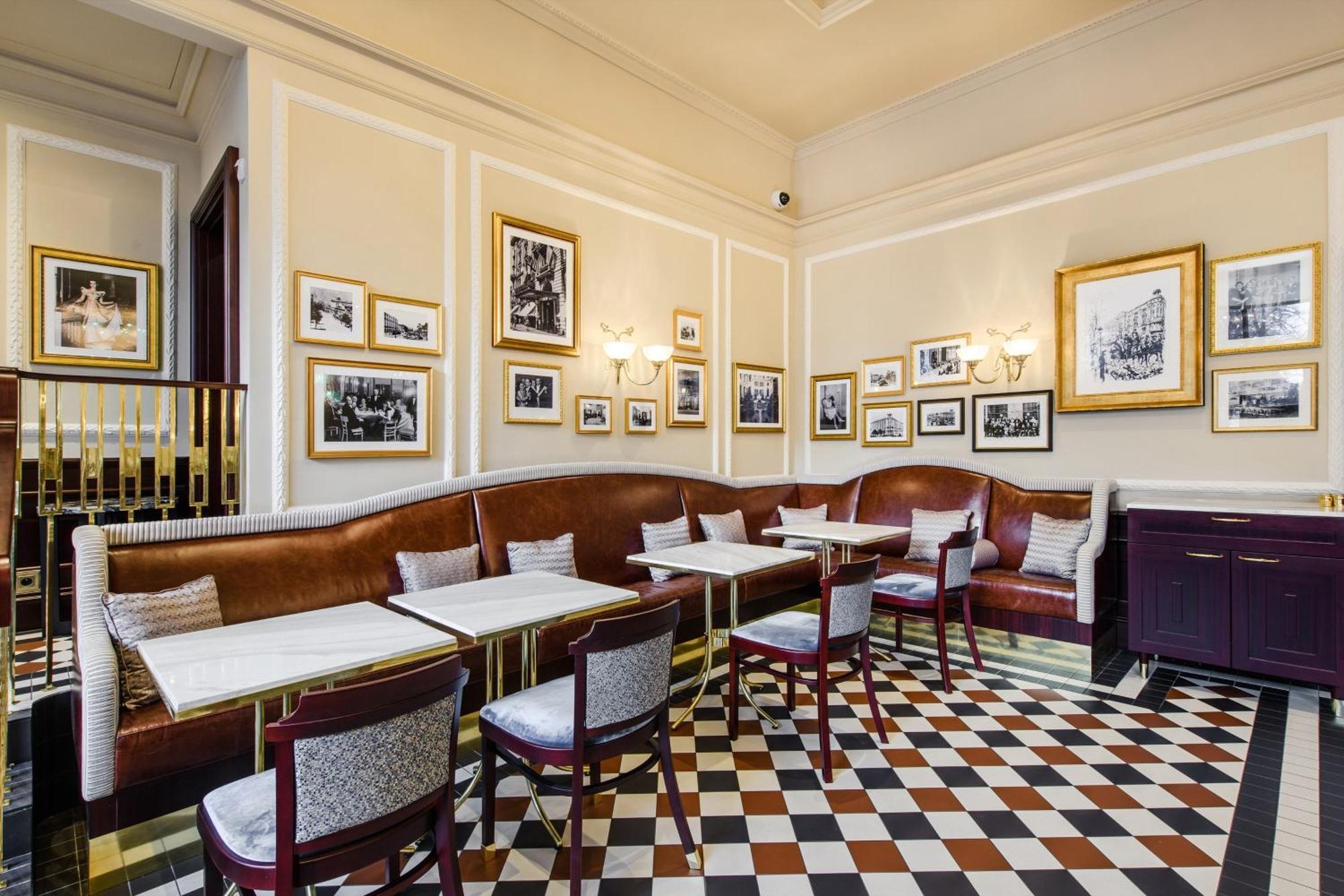 فندق لو ميريديان بريستول وارسو المظهر الخارجي الصورة Interior of the restaurant